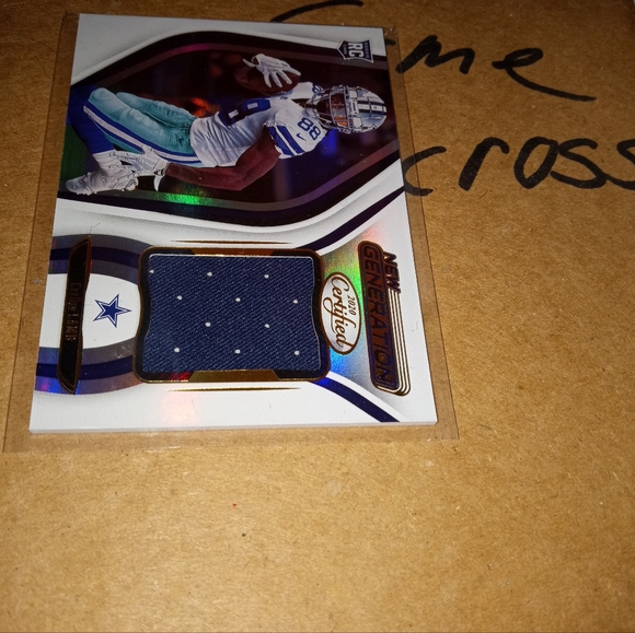 CeeDee Lamb certified rookie patch - Picture 2 of 5